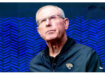 Tom Coughlin has no business running the Jaguars anymore